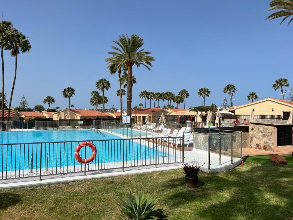 Bungalow Playa Del Ingles Santa Fe 56 Exteriör bild